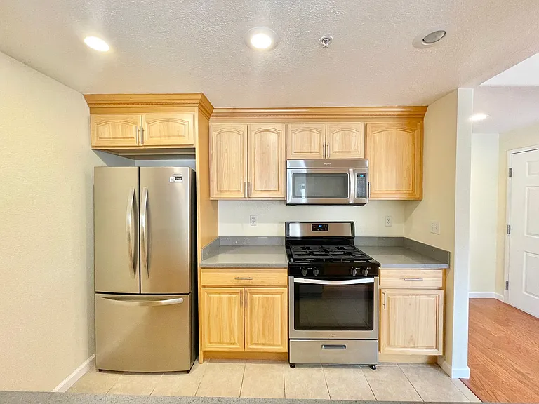 171 Stoneridge Ln — Photo 10
