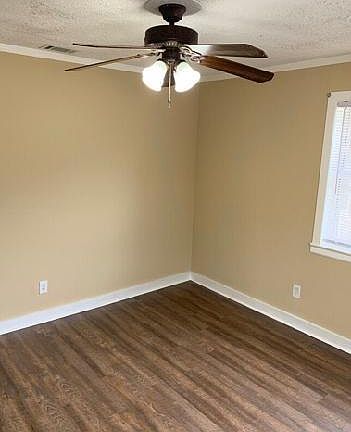 3rd image of 1084 Odessa Dr W