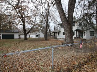 456 S Shore Dr, Forest Lake, MN 55025