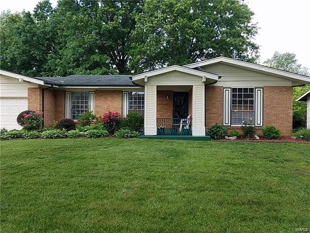 1st image of 6318 Lake Paddock Dr