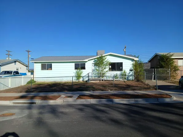 403 Nimitz Dr, Grants, NM 87020