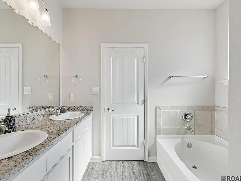 6527 Tiger Pointe Dr — Photo 12