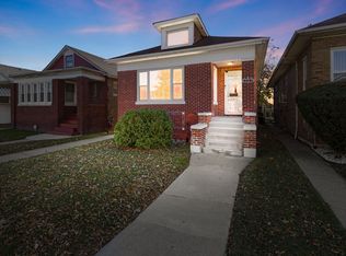 1727 E 83rd Pl, Chicago, IL 60617