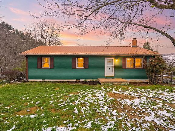 2nd image of 1208 Dry Rd