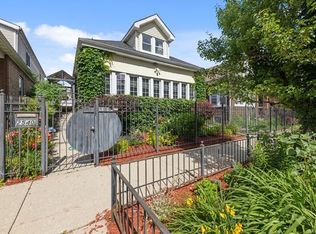 2540 N Ridgeway Ave, Chicago, IL 60647