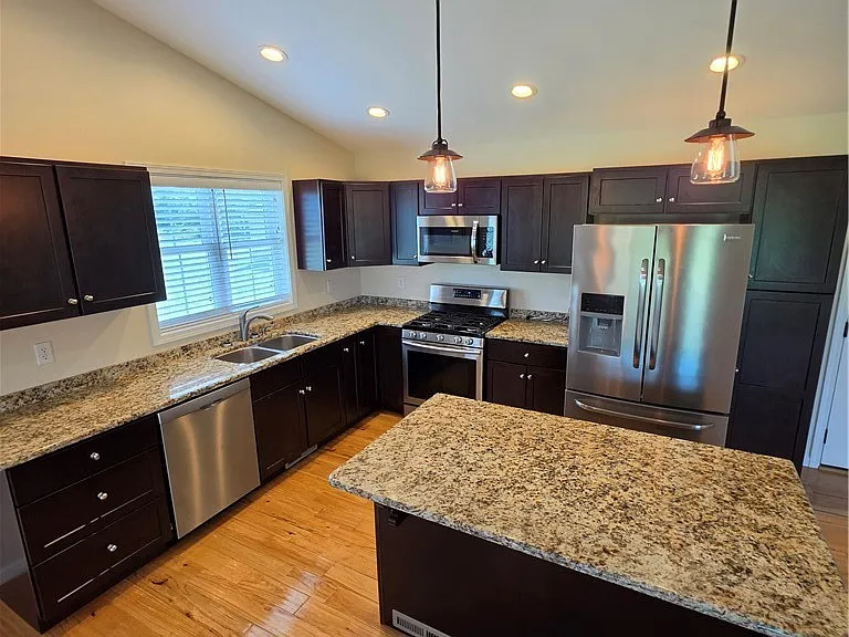 16653 E Main St — Photo 5