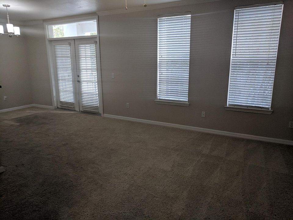 2nd image of 1733 Lakemont Ave #9103