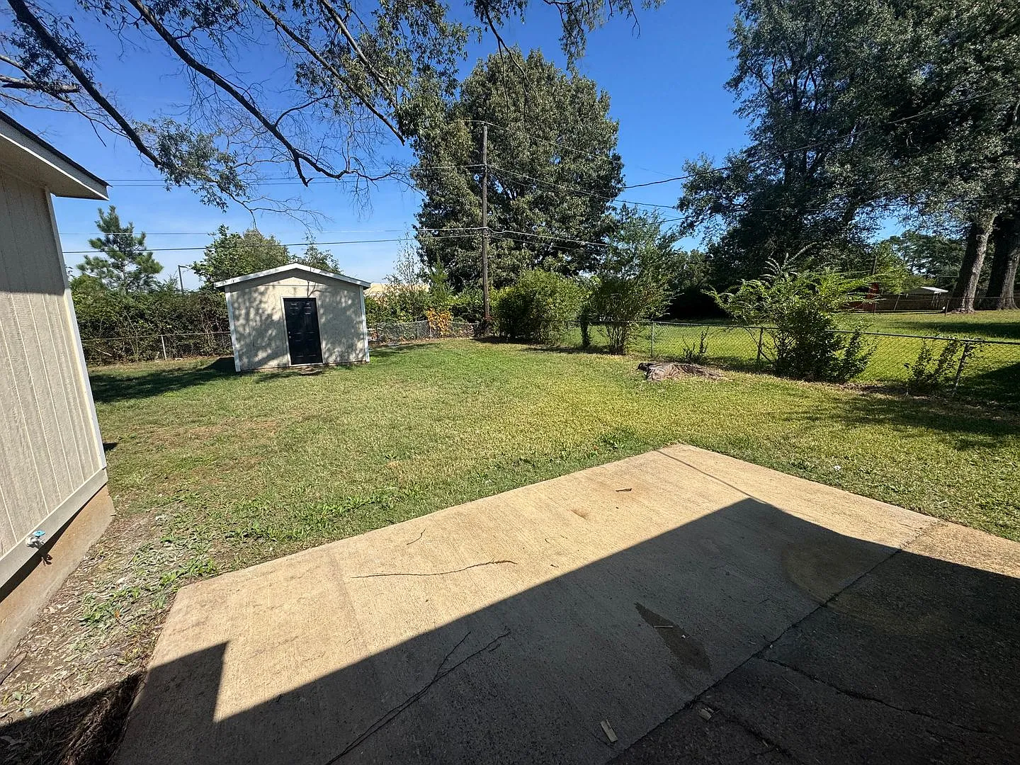 Welcome to 4628 Windward Drive! — Photo 3