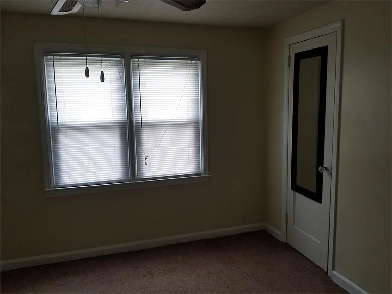 249 Birchwood — Photo 10