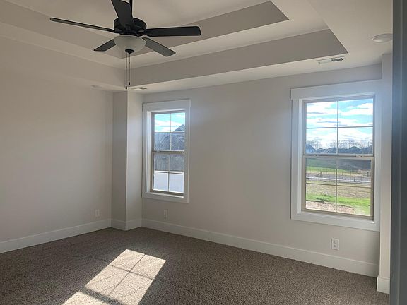 5th image of 937 Frontier Dr
