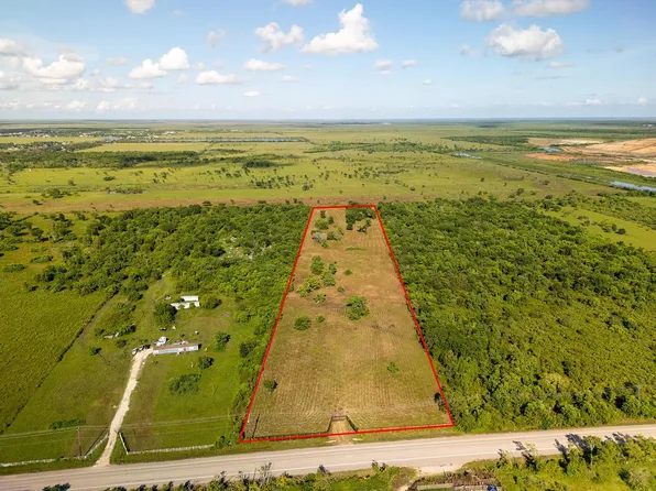 11030 Fm 523 Rd, Angleton, TX 77515