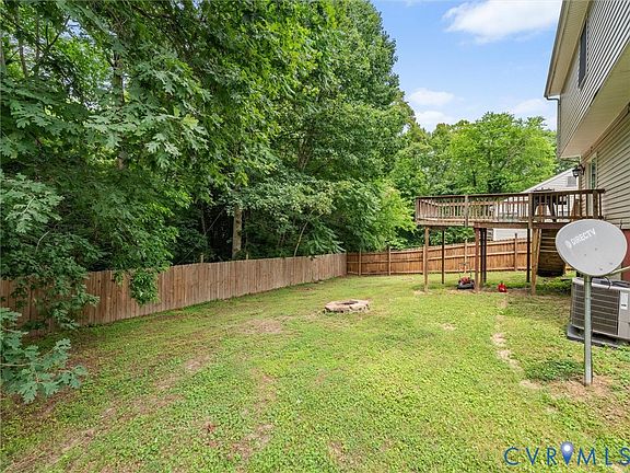 2nd image of 6712 Hedges Rd N