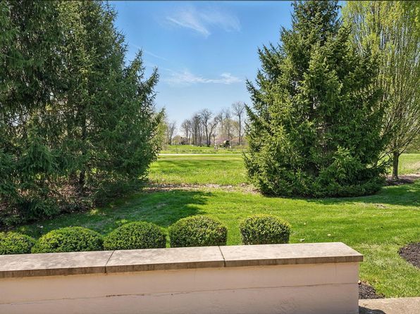 5310 Medallion Dr E, Westerville, OH 43082