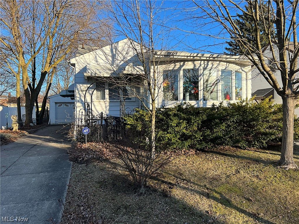 1849 14th St SW, Akron, OH 44314 | Zillow