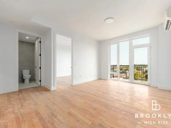 2715 Fulton Street 505 image 1 of 19