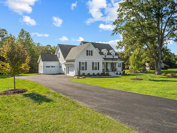 Stuart Farmhouse - Exterior