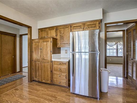 5th image of 7401 Crisp Ave