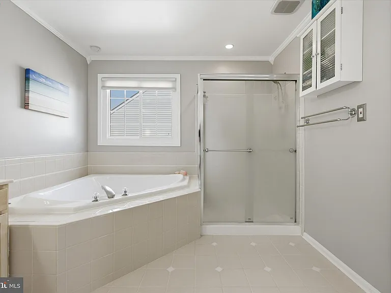 704 Seaton Ct SE — Photo 39