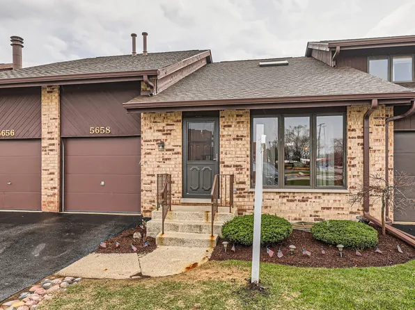 5658 S Brainard Ave #5658, La Grange, IL 60525