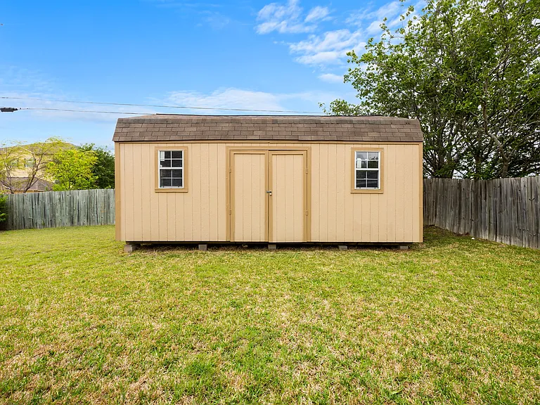 3607 Solomon Dr — Photo 17