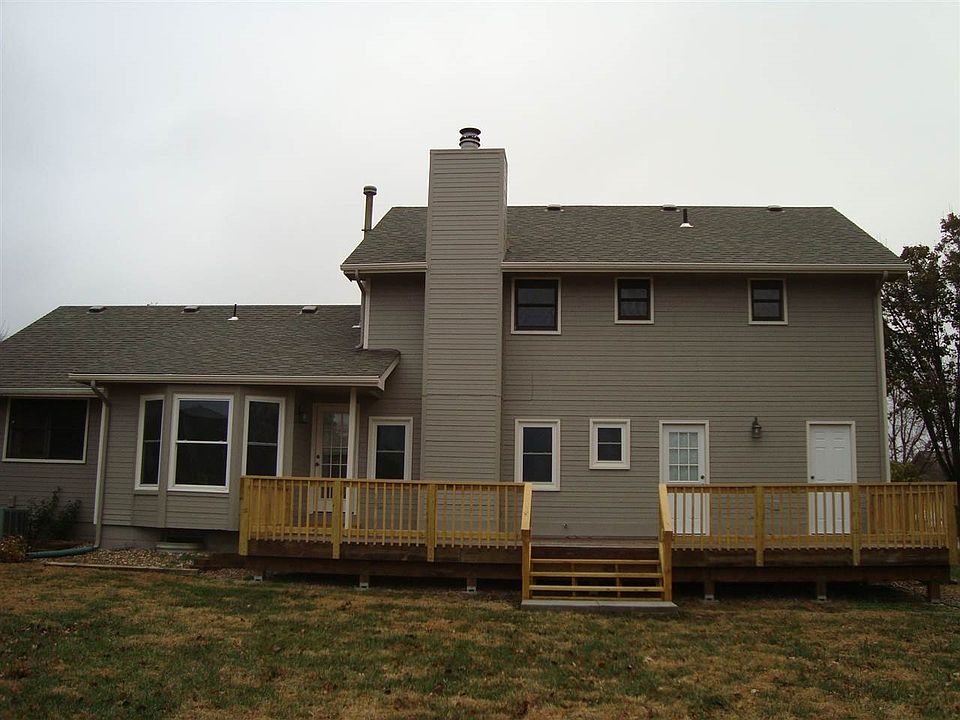 2nd image of 6921 SW 33rd St