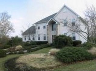 23 Pikes Way, Cheltenham, PA 19012