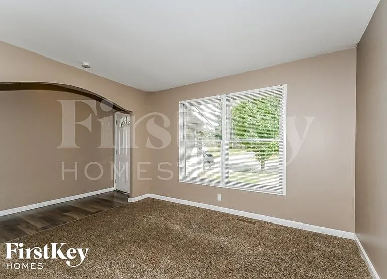 3574 Norberg Dr — Photo 3