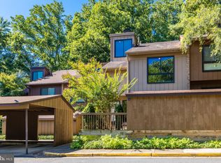 11977 Greywing Ct, Reston, VA 20191