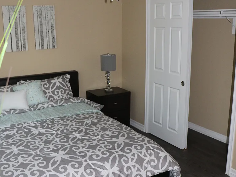Orange Grove Apartments — Photo 7