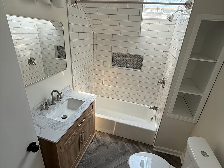 821 State St #3 — Photo 9
