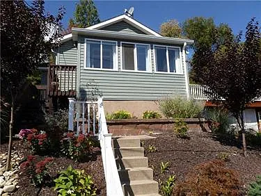 110 W 13th Ave photo 1
