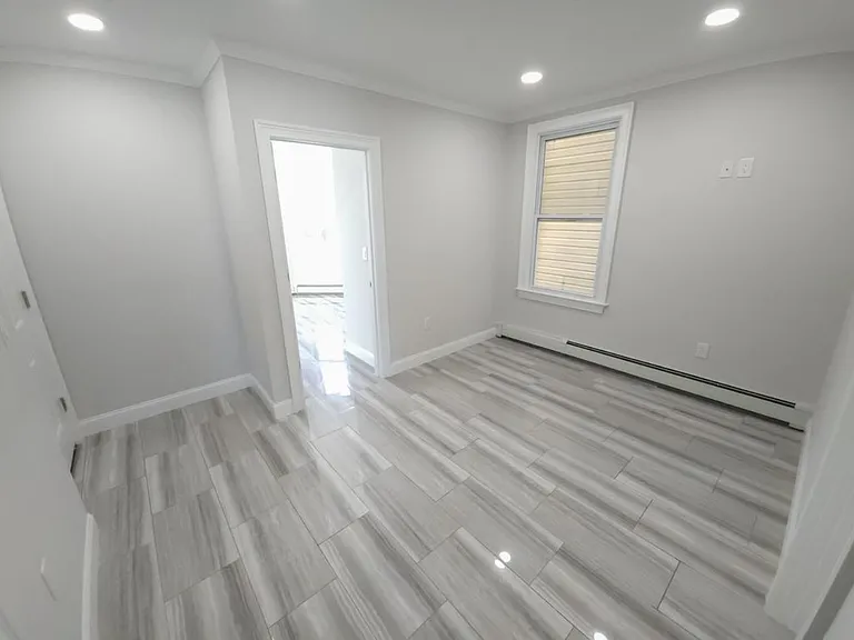 7409 2nd Ave #1 — Photo 6