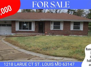 1218 La Rue Ct, Saint Louis, MO 63137