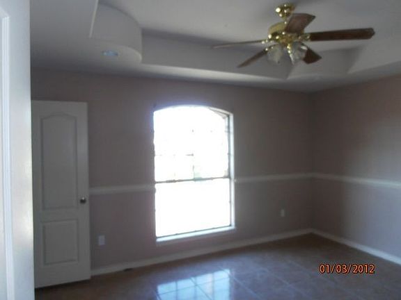 3rd image of 1244 Calle Planeta