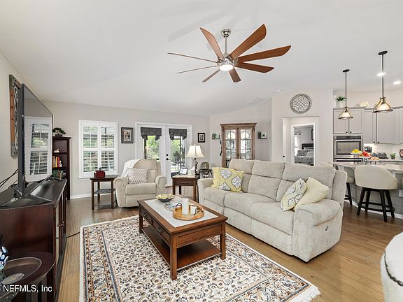 3rd image of 14800 BARTRAM CREEK Boulevard