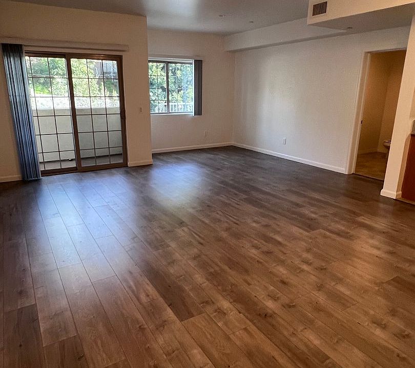 1st image of 3401 Manning Ave APT 100