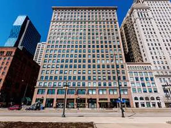 330 S Michigan Ave APT 1902, Chicago, IL 60604
