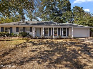 1404 Plantation Blvd, Jackson, MS 39211