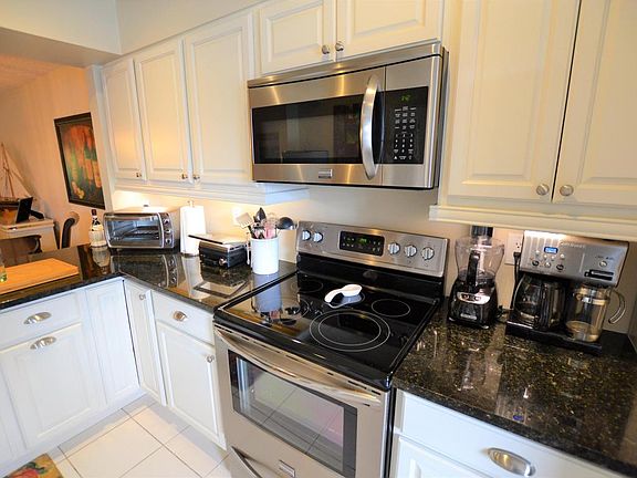 4th image of 2886 Fernley Dr E APT 49