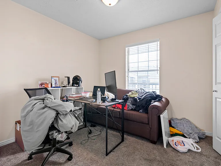888 N 500 W #45 — Photo 9