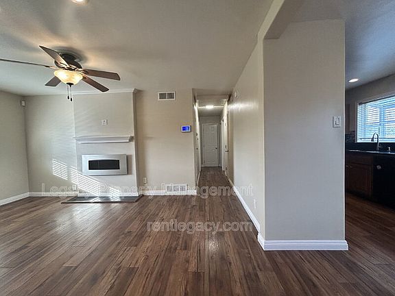 5th image of 7118 Watt Ave