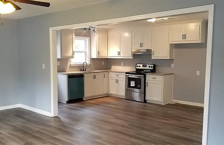 Open Plan Living & Kitchen