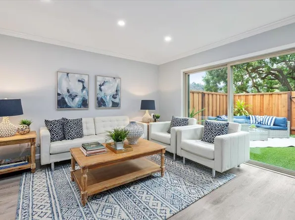 1035 Oddstad Blvd, Pacifica, CA 94044