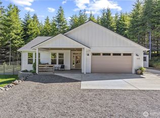 305 Thimbleberry Dr, Castle Rock, WA 98611