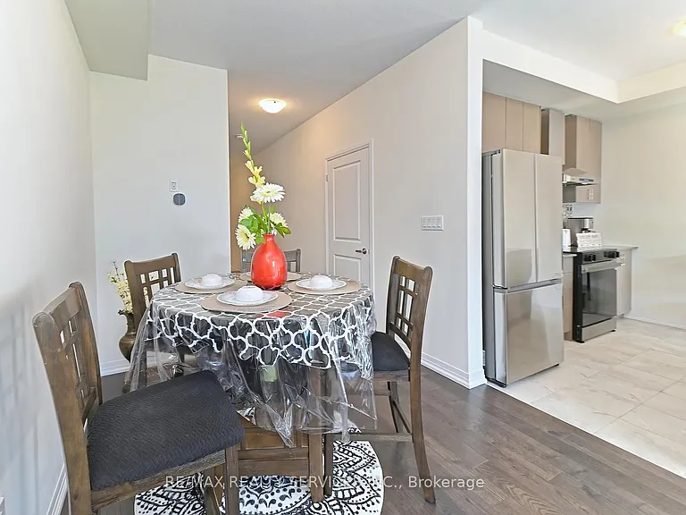 15 Blacklock St #19 — Photo 23