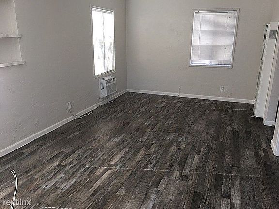5th image of 417 N Eastwood Ave