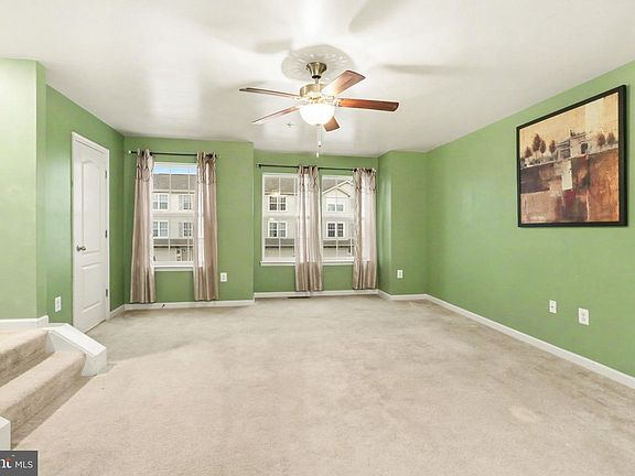 5th image of 3566 Maplewood Ct