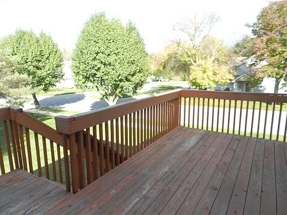 3rd image of 17018 E 46th Street Ct S