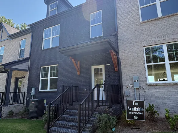 634 Oakleaf Grove Ln, Buford, GA