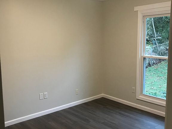 5th image of 117 Osmond Dr
